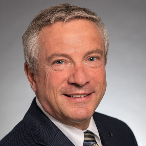 Andor Molnar Headshot