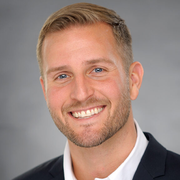 Dane Thorwaldson_HEADSHOT